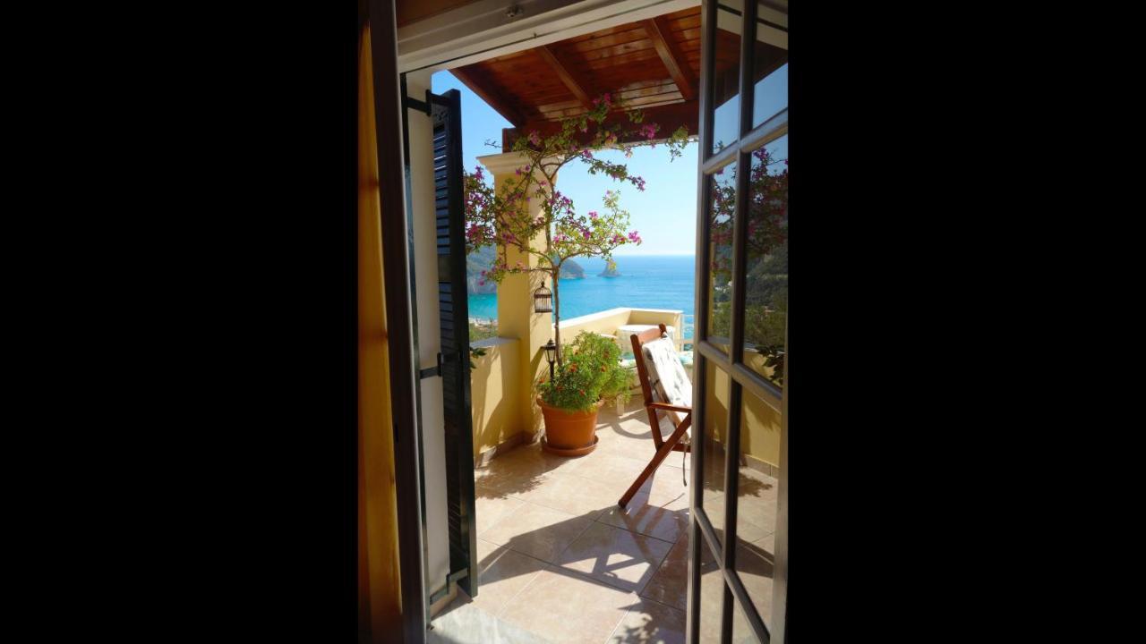 Natalia Apartment B With Panoramic Sea Views Of Agios Gordios Bay Agios Gordios (Corfu) Exterior foto